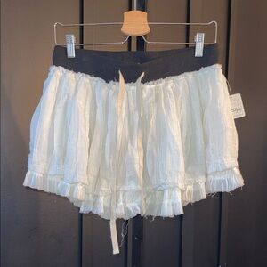 Free People Free est White Ruffle Mini Skirt Tutu Ribbed Waistband Small